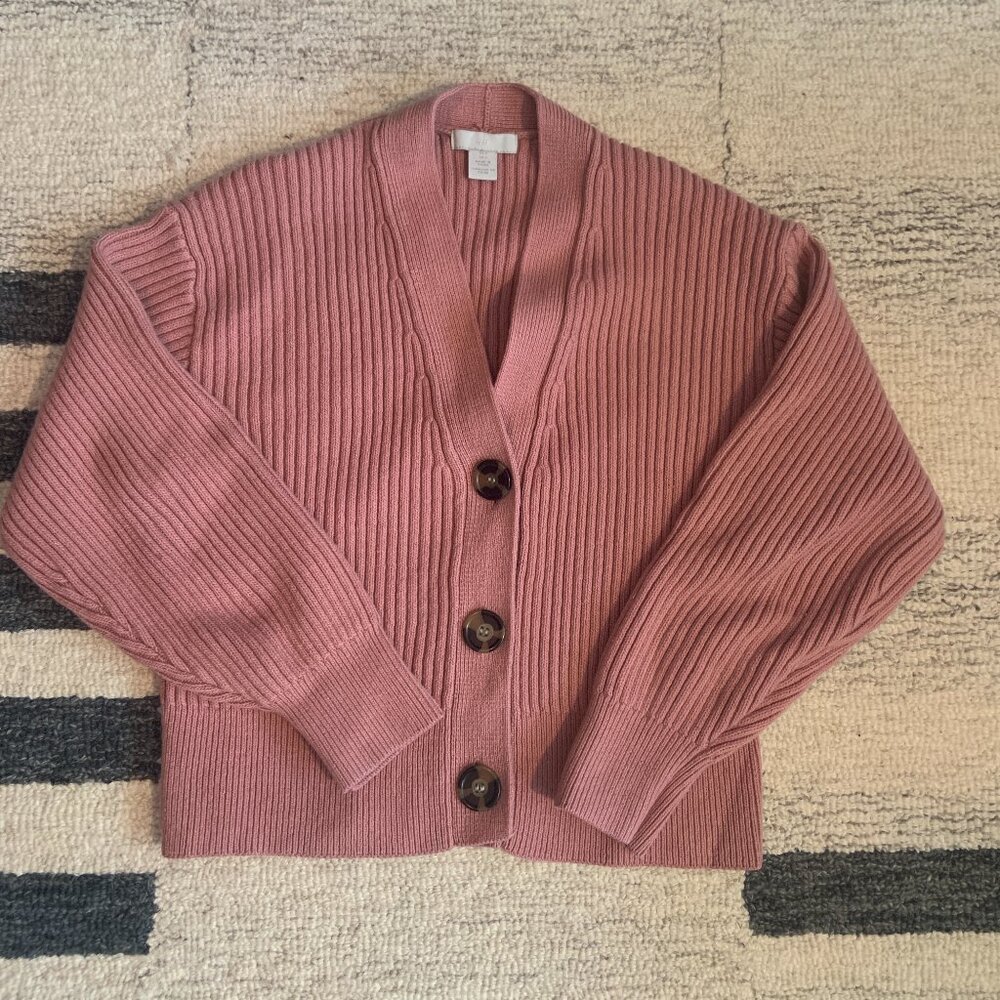 H&M PINK BUTTON CARDIGAN
